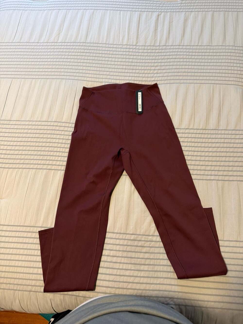 Nike x SKIMS Matte Legging 26 Inch Currant Size S